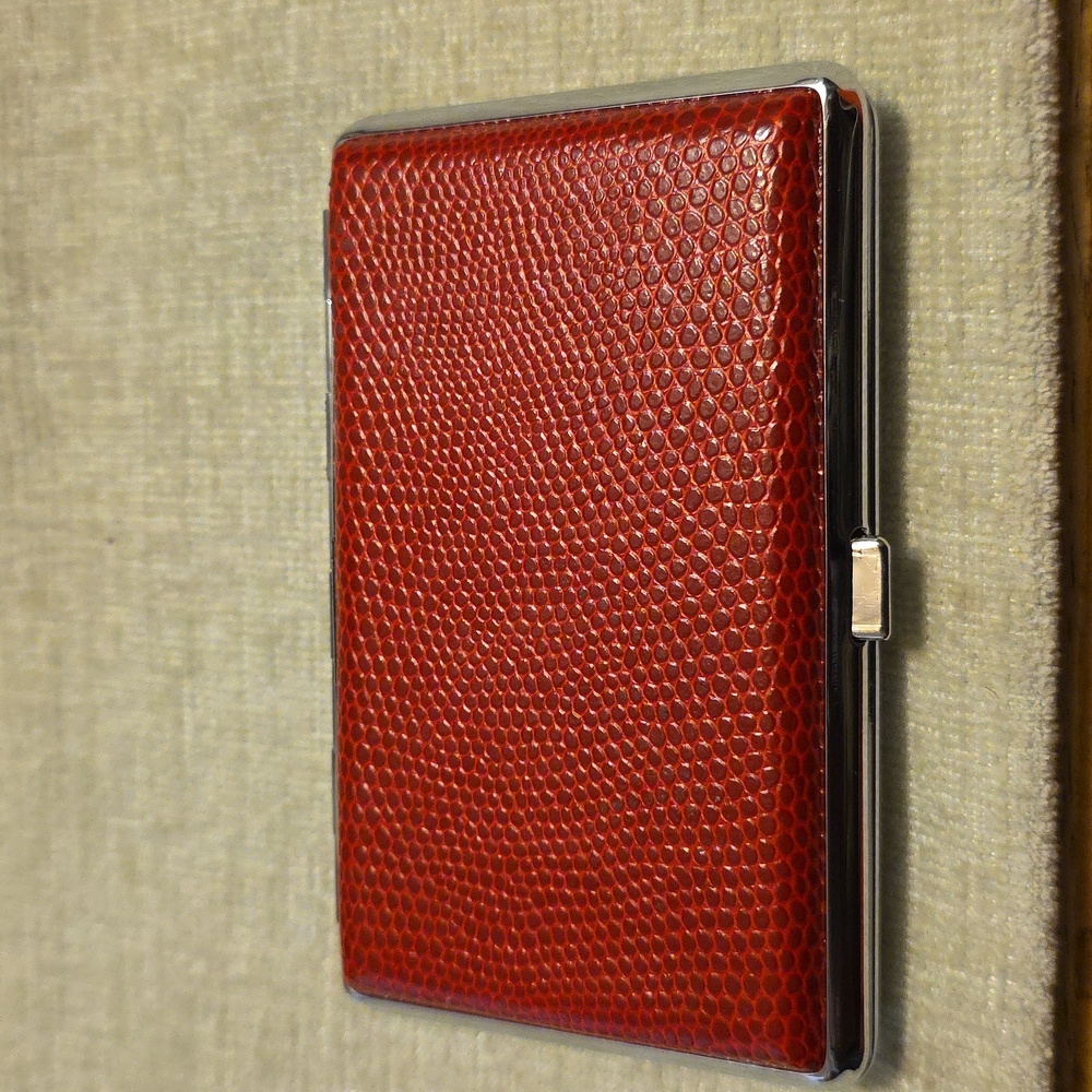 HARD SHELL CARD WALLET